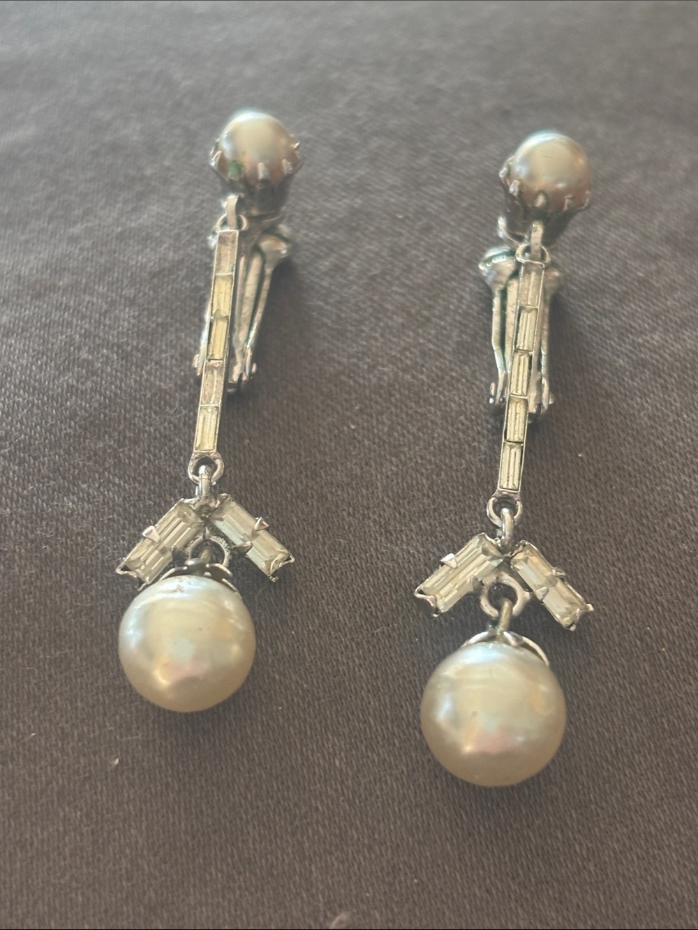 Vintage pearl clip on earrings